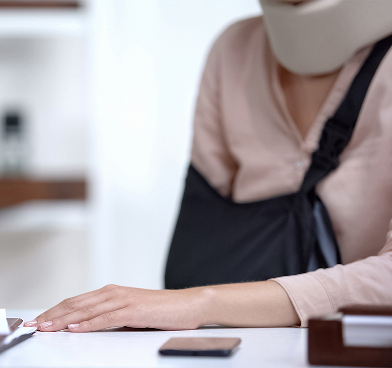Insurance agent regrets to inform victim about refusal to pay compensation